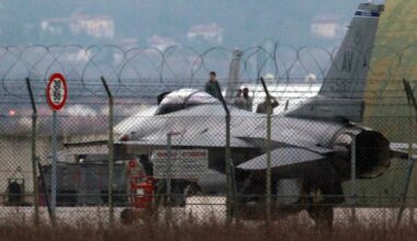 Aviano, il giallo della base (che rafforza l'allerta) tra spie russe, incendi fantasma, e una fotografa misteriosa