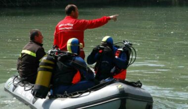 faceva il bagno con gli amici, soccorso da una barca è morto all'ospedale