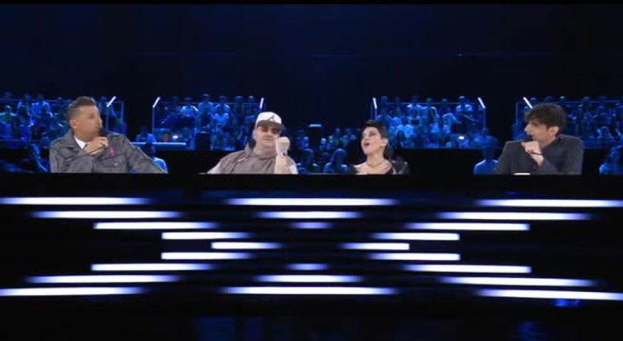 La giuria di X Factor 2025 scalda i motori, prime interazioni: quando comincia lo show