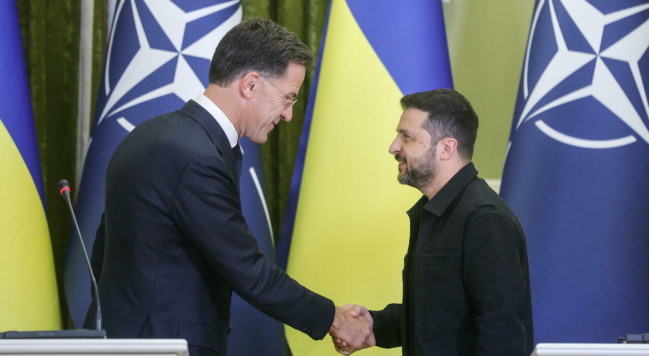 «​Zelensky ha rifiutato le proposte di Trump per la tregua». Più lontano l'incontro con Putin. Allerta aerea a Kiev durante la visita di Rutte