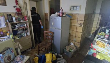 Torre del Greco, segregata in casa a 13 anni: arrestata madre-aguzzina