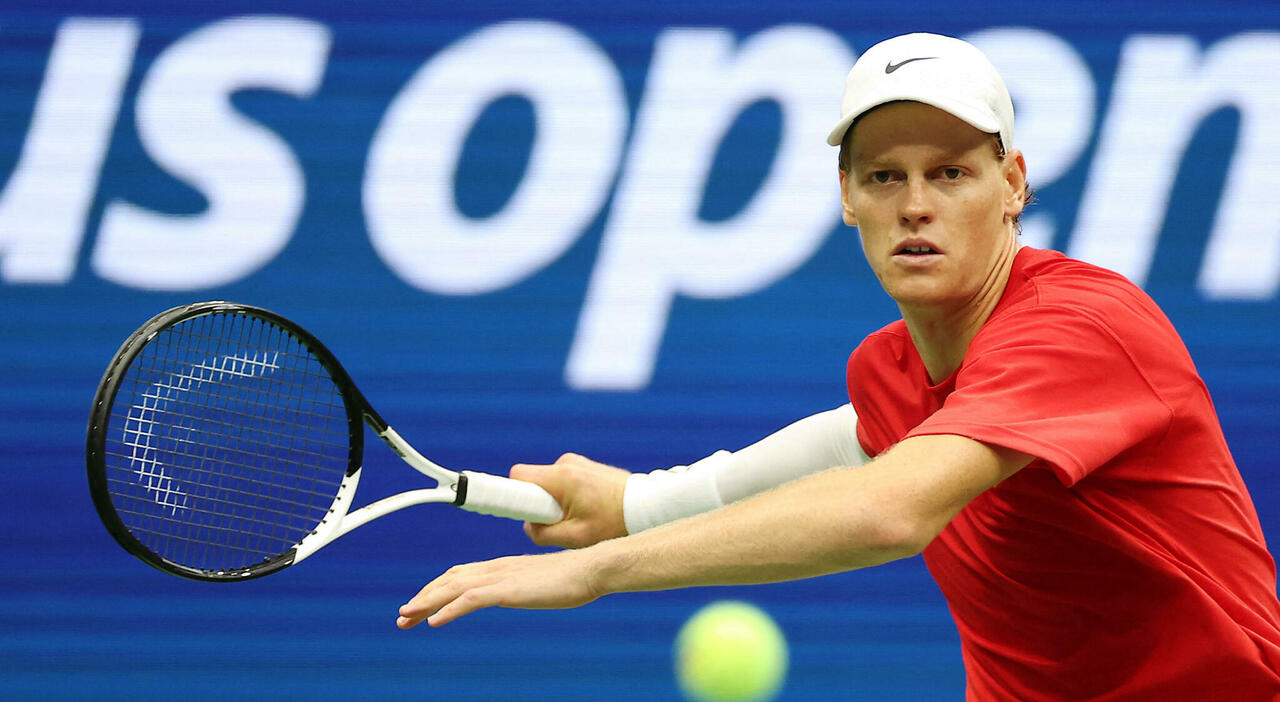 debutto per Jannik a New York. Quando gioca, dove vederla in tv e streaming, orario e ranking