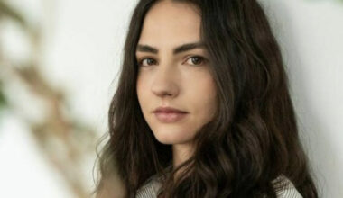 «Sono ingrassata 15 kg e nessuno voleva farmi recitare. Volevo diventare medico, ho lasciato per fare l'attrice»