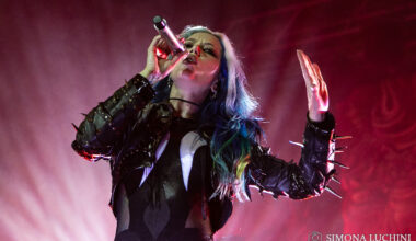 il video di "Illuminate The Path"