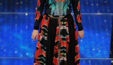 Annalisa, 10 look che hanno fatto la storia tra glamour, dettagli audaci e cambi di stile