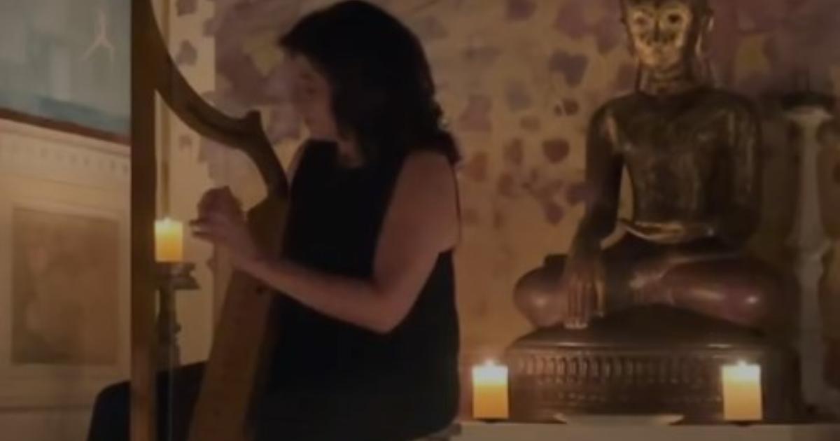 Canta per Madonna nella villa di Sting