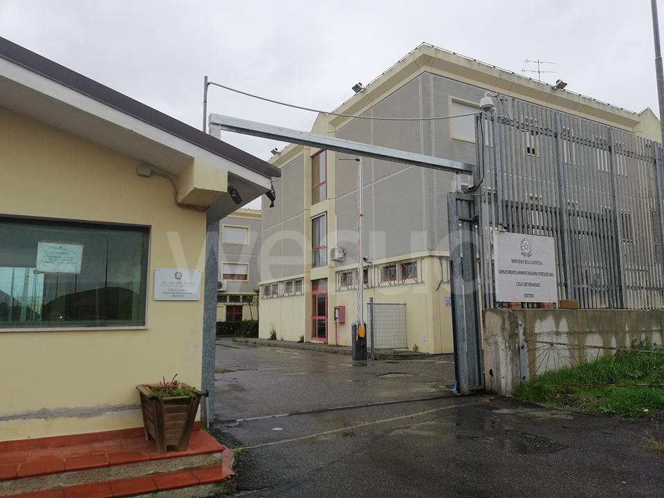 Più Europa in visita al carcere di Crotone: sovraffollamento e strutture al collasso