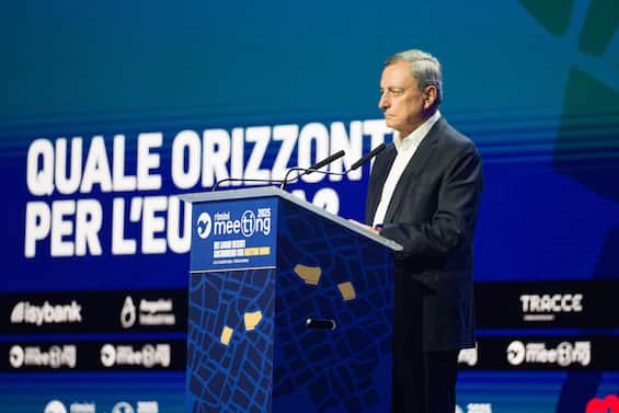 Draghi al Meeting di Rimini: 'Ruolo marginale dell'Ue nei negoziati sull'Ucraina'
