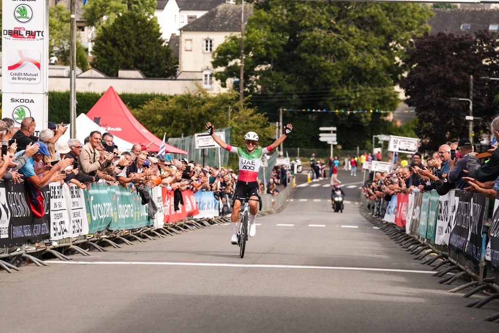 Kreiz Breizh Elites Féminin 2025, Elisa Longo Borghini torna al successo! 4ª Eleonora Camilla Gasparrini