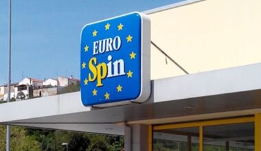 I cornetti EUROSPIN, li paghi poco meno di € 2,00, ma non sai chi li prepara | Il colosso dolciario li fa arrivare sugli scaffali del discount