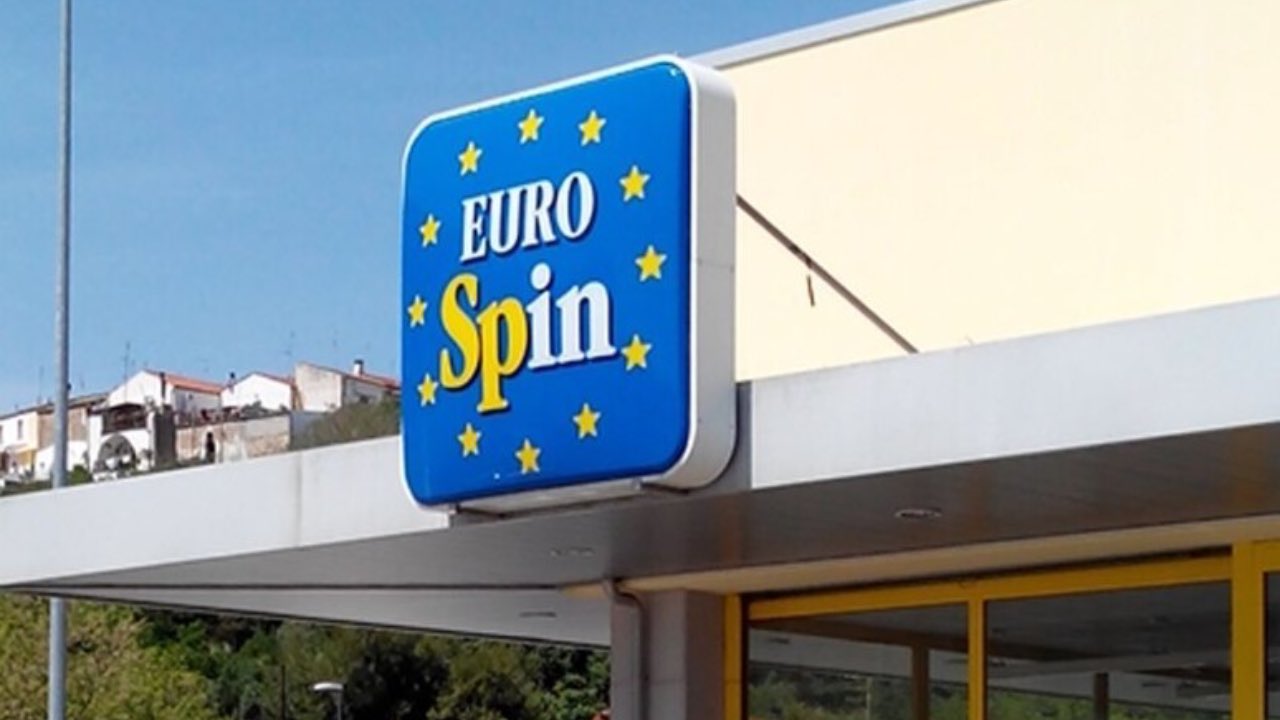 I cornetti EUROSPIN, li paghi poco meno di € 2,00, ma non sai chi li prepara | Il colosso dolciario li fa arrivare sugli scaffali del discount