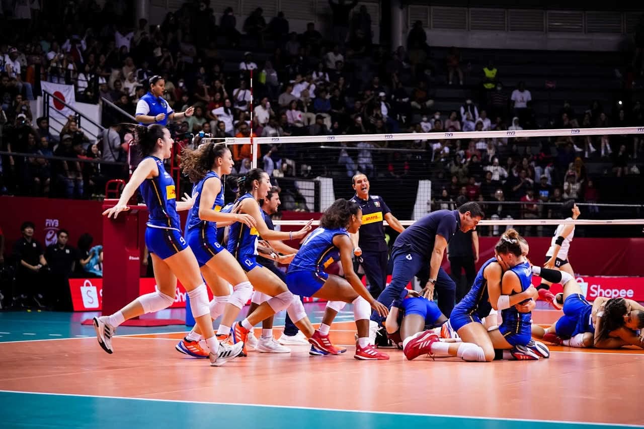 Volley, le azzurre U21 guidate dal barese Nino Gagliardi vincono i mondiali