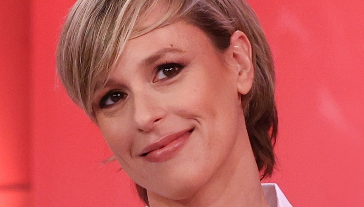 Federica Pellegrini dolcissima in acqua con la figlia Matilde: “Una pinnata alla volta”