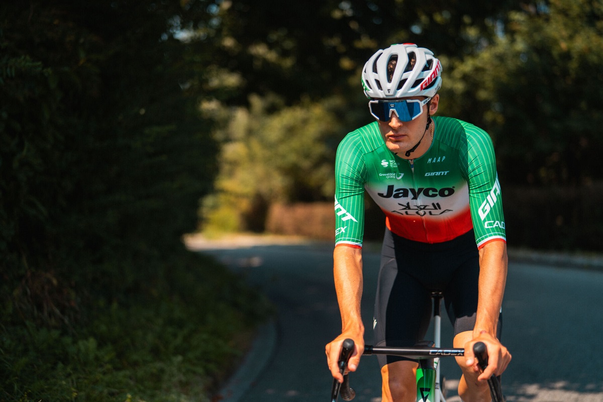 Jayco-AlUla, è il giorno dell'esordio di Filippo Conca da campione italiano: è al via del Circuit Franco-Belge