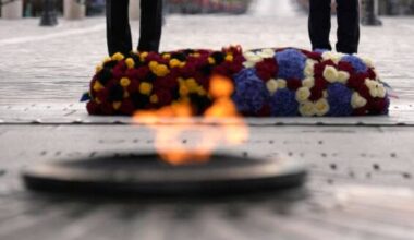 Parigi, si accende una sigaretta con la fiamma sulla tomba del Milite Ignoto, arrestato
