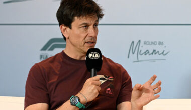 Wolff sicuro: "Vetture del 2026 possono andare a 400 km/h" - News