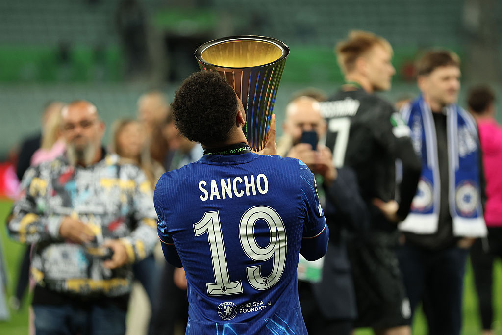 chieste informazioni al Manchester United