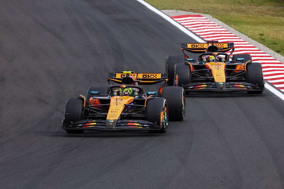 F1 GP Ungheria 2025, Budapest: Lando Norris e Oscar Piastri (McLaren F1 Team) - Foto: Getty Images