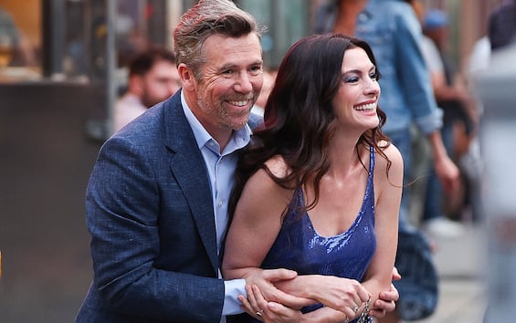 Il Diavolo veste Prada 2, chi è Patrick Brammall, il nuovo amore di Anne Hathaway nel film