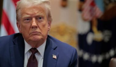 Dazi Usa dichiarati illegali, Trump invoca Corte suprema