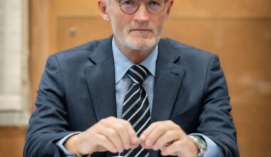 CdR e RSA, Aris disponibile a un contratto unico. Costantino: «Occorrono nuove normative per garantire finanziamenti ed eliminare l’attuale instabilità».