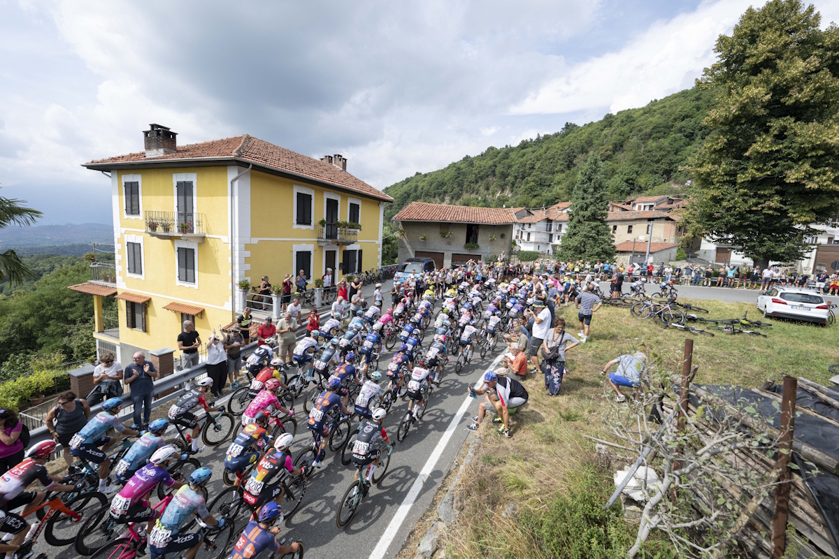 CicloMercato 2026: Barceló, Carapaz, Doull, Larronde, Malucelli, G. Silva, Sosa, Stokbro