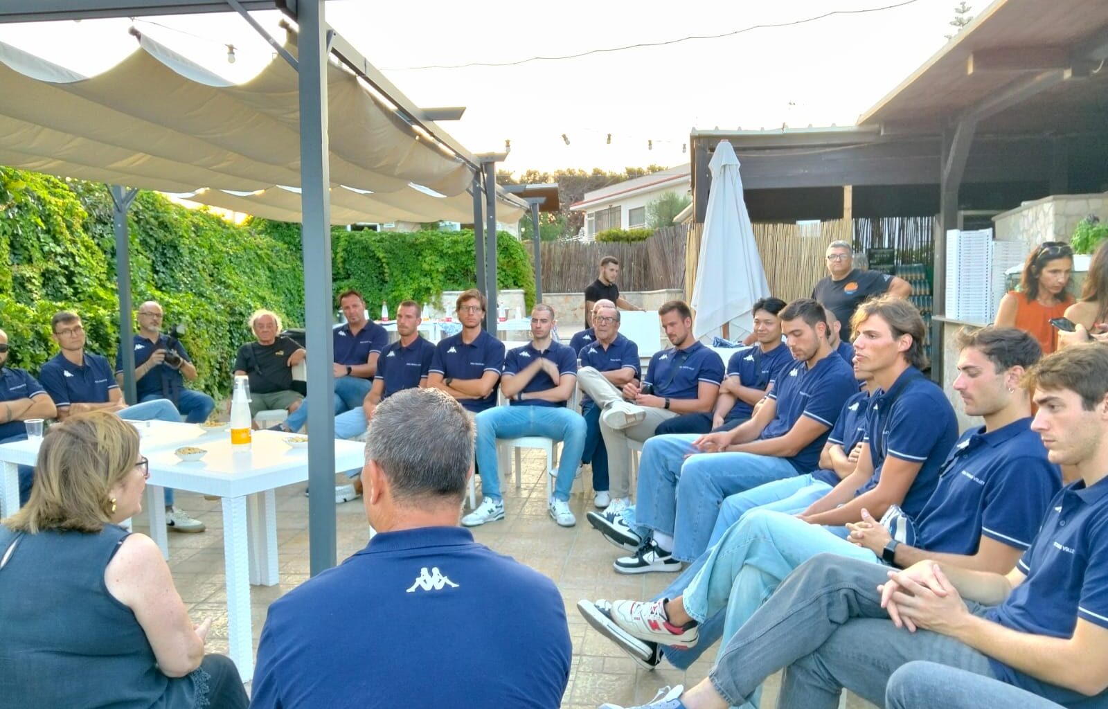 Motori accesi per la Prisma Taranto Volley alla Baia delle Zagare le