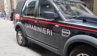 Malato di 65 anni senza forze chiede aiuto ai Cc, salvato