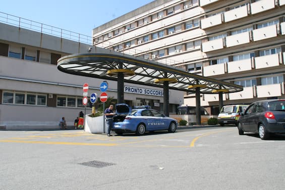 Messina, medico di base aggredito a pugni nel suo studio: è grave in ospedale
