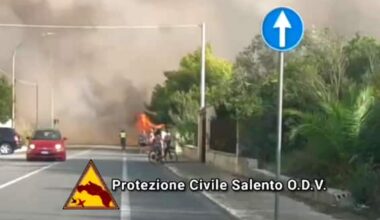 Salento, incendio vicino a case vacanze: decine di persone evacuate