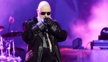 uscirà una cover di "War Pigs" dei BLACK SABBATH con Ozzy Osbourne e Rob Halford