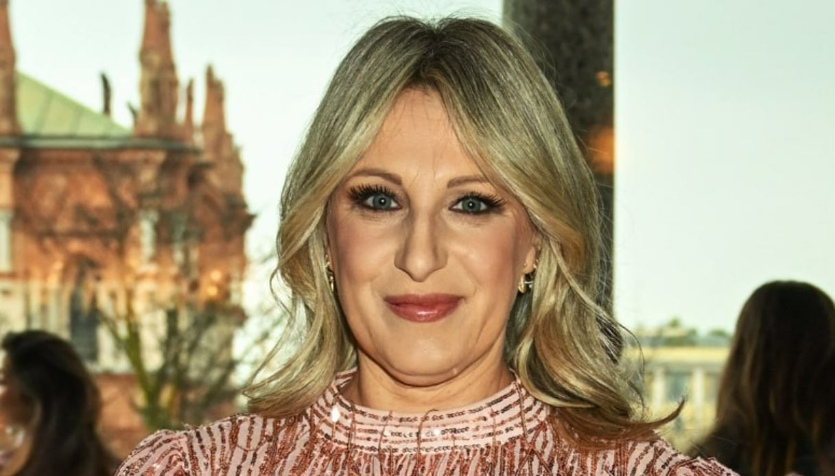 Katia Follesa "innamoratissima" dell'attore di Mare Fuori, "l'ha presentato in famiglia"