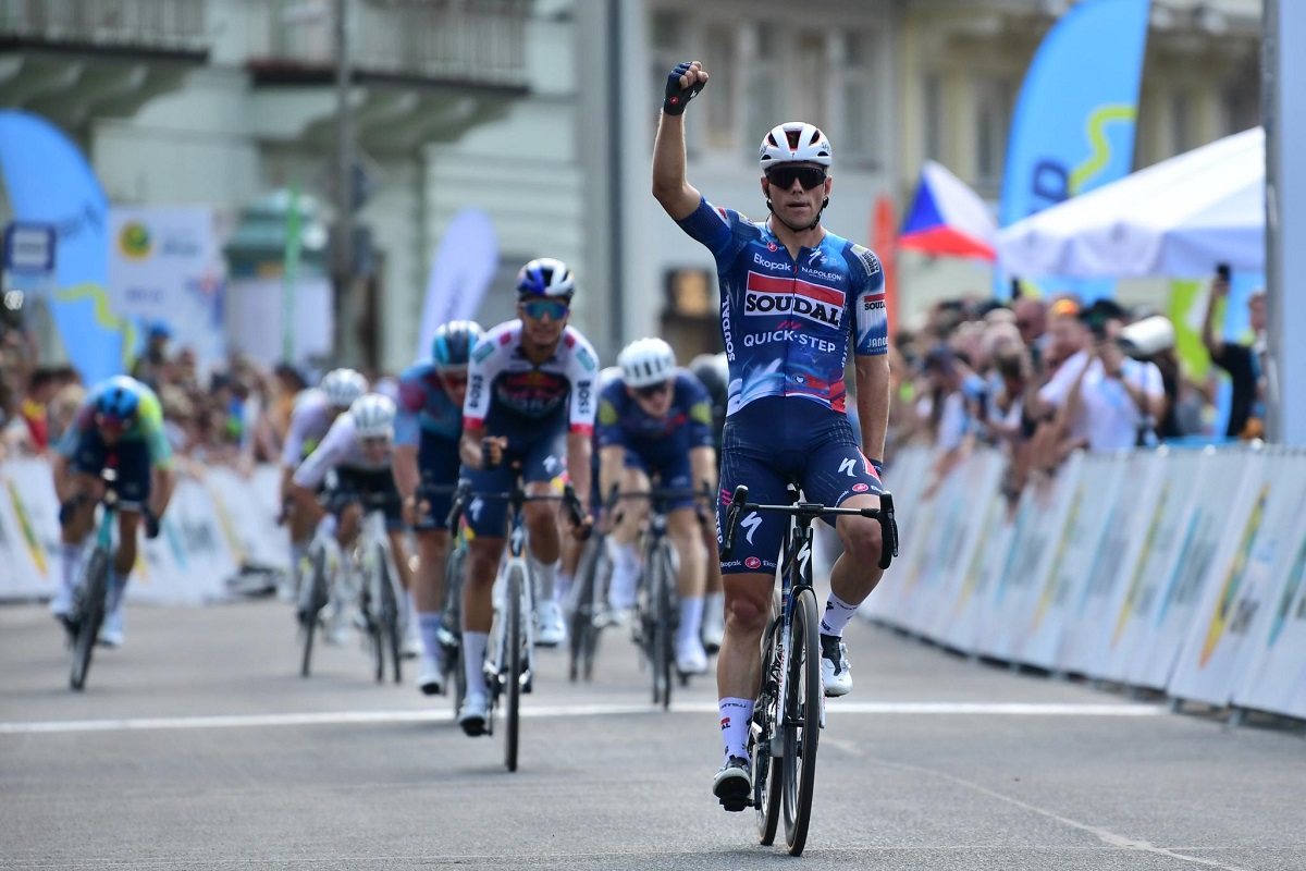 Czech Tour 2025, Luke Lamperti finalizza il lavoro della Soudal Quick-Step - Bel 2° posto di Davide Donati