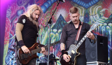 dedicano lo show in Alaska a Brent Hinds