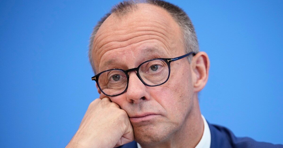 Afd primo partito nei sondaggi, supera Cdu, Merz ai minimi