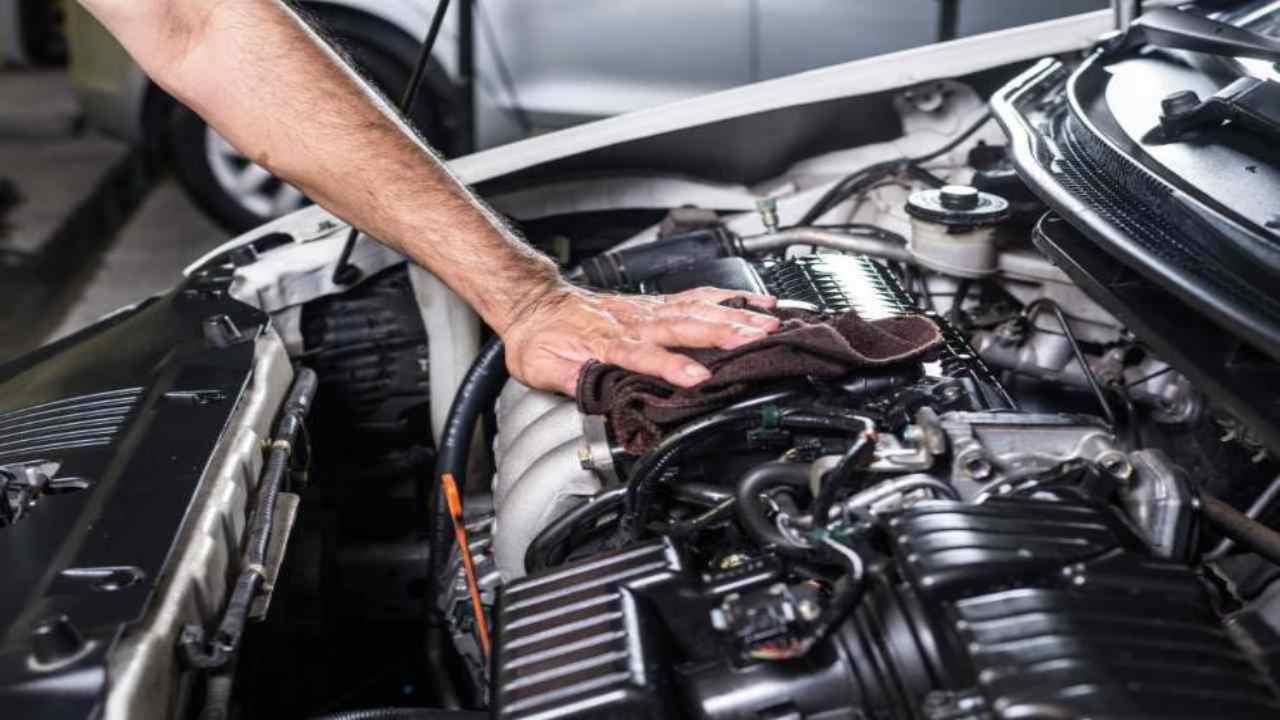 Il supermeccanico ha risolto il dilemma: questo è il motore migliore in assoluto | Compra solo quest'auto