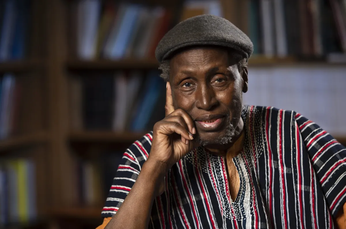 Ngũgĩ wa Thiong’o: biblioteche che muoiono
