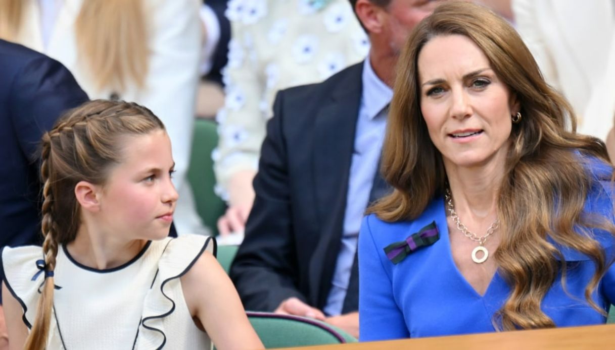 Kate Middleton preoccupata per la figlia, l'accordo con William per "salvare" Charlotte