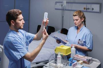 Professioni sanitarie: via alle iscrizioni / Notizie / Novità / Azienda Provinciale per i Servizi Sanitari