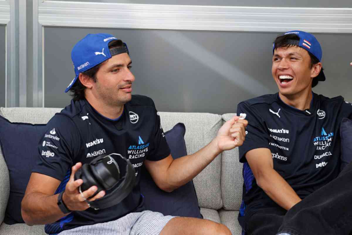 Carlos Sainz e Alex Albon