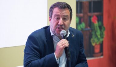 Salvini al Meeting di Rimini attacca tutti per il Ponte sullo Stretto