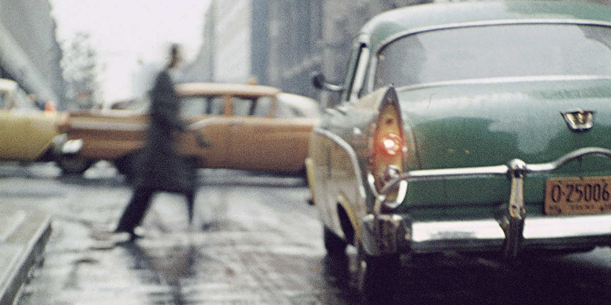 Saul Leiter: fotografia pittorica, pioggia e vetri appannati