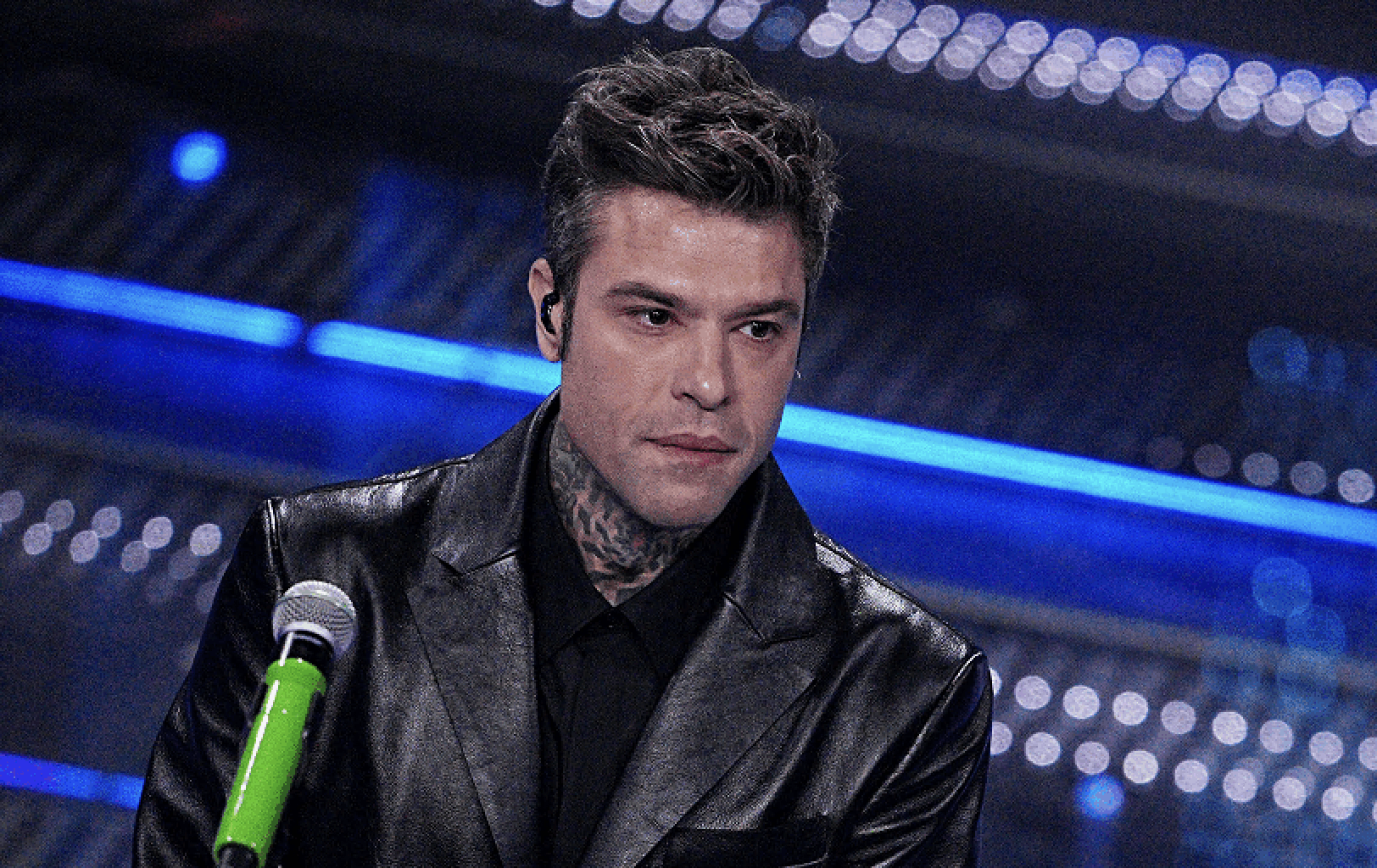 "I giornalisti mi hanno preso in giro", Fedez risponde alle polemiche per la 'festa dello stocco': "Andate orgogliosi dell'evento, il resto mandatelo a fare in c**o"