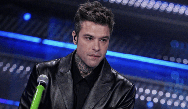 "I giornalisti mi hanno preso in giro", Fedez risponde alle polemiche per la 'festa dello stocco': "Andate orgogliosi dell'evento, il resto mandatelo a fare in c**o"