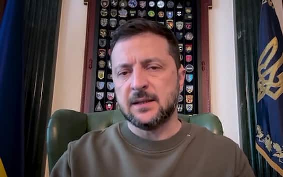 Guerra Ucraina-Russia, Zelensky: Nessuna decisione senza di noi