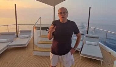 Carlo Verdone saluta il Ferragosto recitando 'Borotalco'. Il video su Instagram