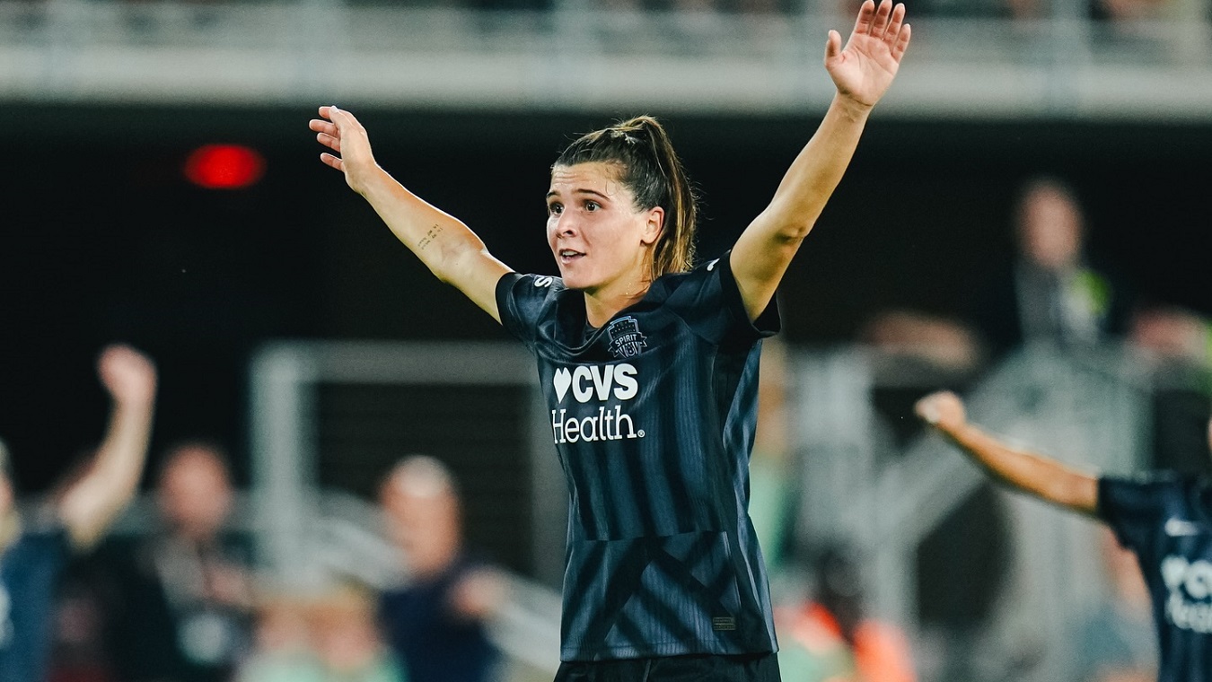 Il primo gol di Sofia Cantore in NWSL è un capolavoro