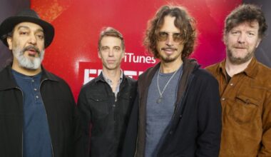 La storia dei Soundgarden 'senza specchi in camerino'. Una biografia che dimentica la vanità