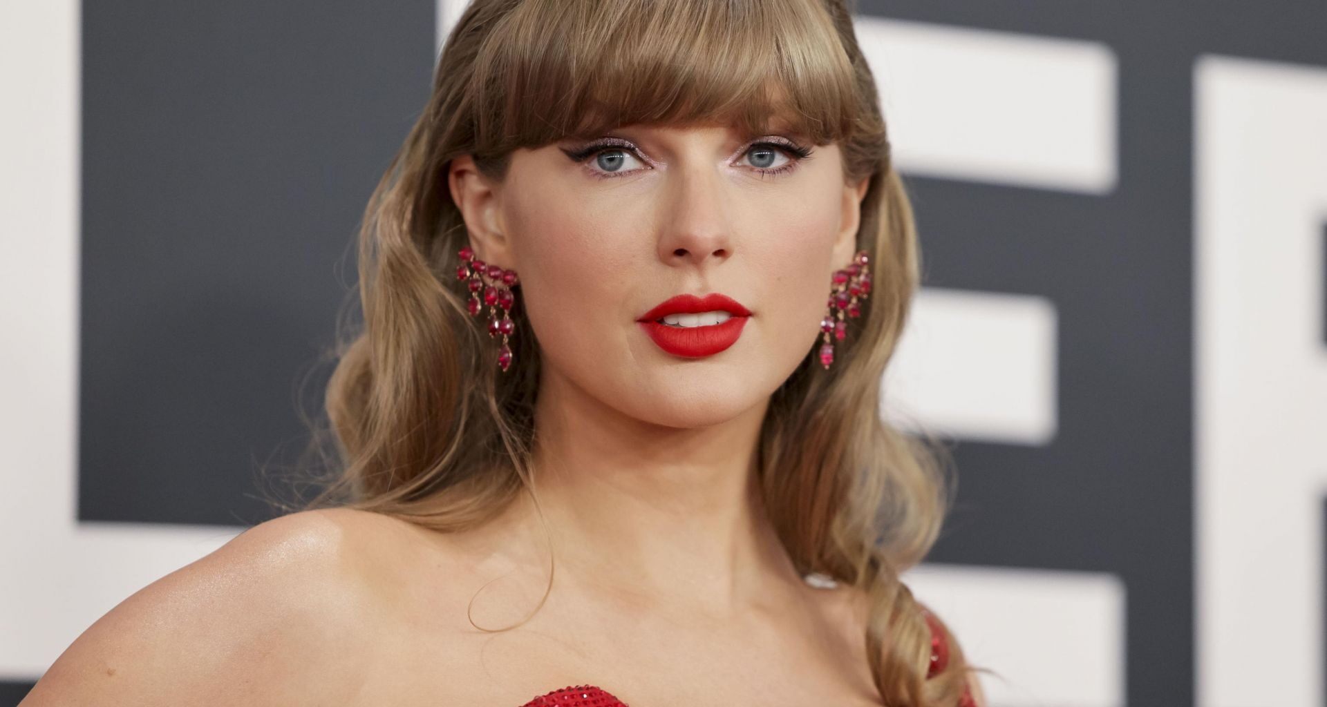 Portofino diventa "arancione glitter": l’omaggio di Taylor Swift fa il giro del mondo