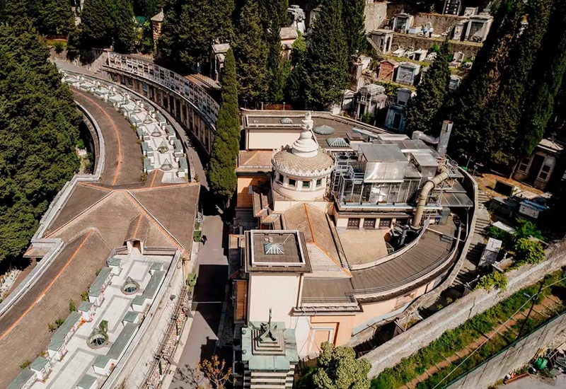 Cimitero di Staglieno, via libera al nuovo schema di convenzione tra Comune di Genova e So.Crem. L'azienda: "Ma il secondo forno non serve"